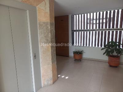 Apartamento de 2 alcobas en venta en Santa Rita, Cali, 67 m² · foto 6 de 20