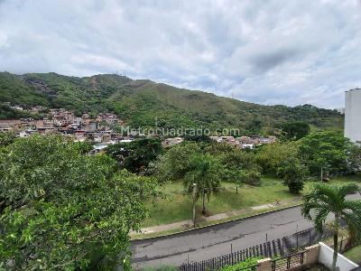 Casa de 3 alcobas en venta en Aguacatal, Cali, 318 m² · foto 16 de 20