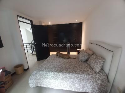 Casa de 3 alcobas en venta en Aguacatal, Cali, 318 m² · foto 19 de 20