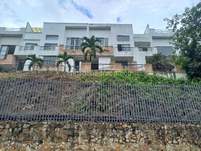 Casa de 3 alcobas en venta en Aguacatal, Cali, 318 m² · foto 7 de 20