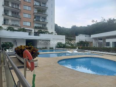 Apartamento de 3 alcobas en venta en Aguacatal, Cali, 212 m² · foto 16 de 20