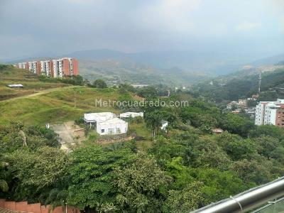 Apartamento de 3 alcobas en venta en Aguacatal, Cali, 212 m² · foto 8 de 20