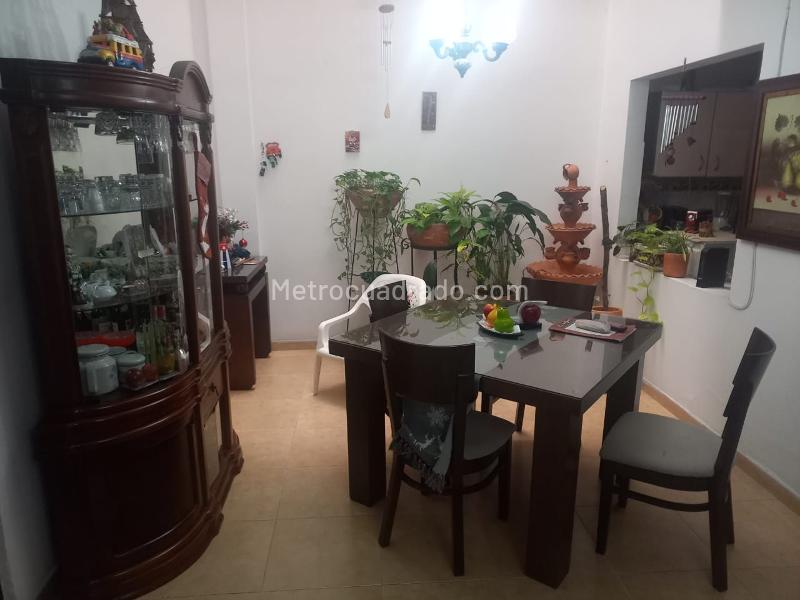 Casa – Cali, Atanasio Girardot, Comuna 8 - Vista 5