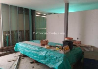 Apartamento de 3 alcobas en venta en Cali Normandia, Cali, 430 m² · foto 15 de 18