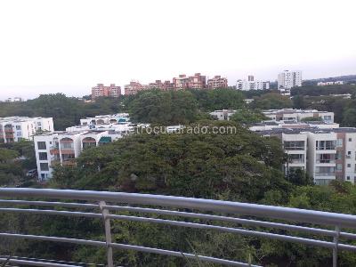 Apartamento en venta en Capri, Cali · foto 4 de 19
