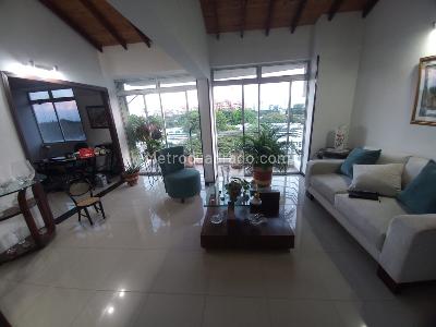 Apartamento en venta en Capri, Cali · foto 9 de 19