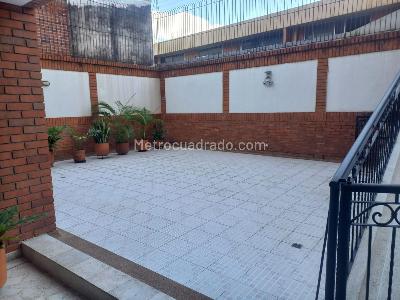 Apartamento de 3 alcobas en venta en Santa Monica Residencial, Cali, 165 m² · foto 19 de 20