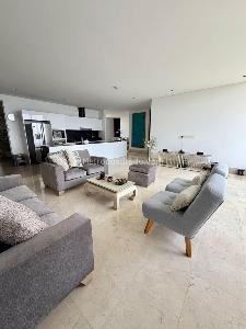 Apartamento de 3 alcobas en venta en Bellavista, Cali, 186 m² · foto 3 de 20
