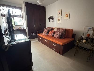 Apartamento en venta en Aguacatal, Cali · foto 7 de 20