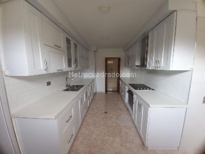 Apartamento de 3 alcobas en venta en Santa Rita, Cali, 260 m² · foto 9 de 20