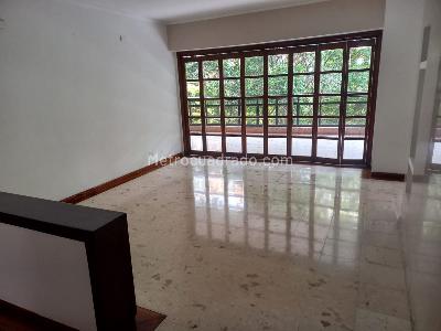 Apartamento de 3 alcobas en venta en Santa Rita, Cali, 260 m² · foto 2 de 20