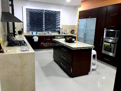 Apartamento de 3 alcobas en venta en Normandia, Cali, 320 m² · foto 15 de 20