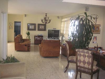 Casa de 5 alcobas en venta en Prados Del Norte, Cali, 500 m² · foto 7 de 20