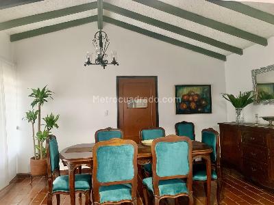 Casa de 3 alcobas en venta en Santa Monica Norte, Cali, 350 m² · foto 2 de 5