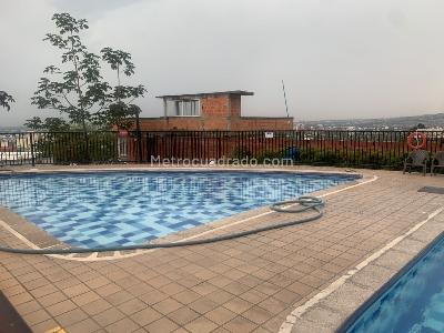 Apartamento de 3 alcobas en venta en Cristales, Cali, 114 m² · foto 19 de 20