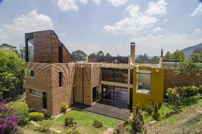 Casa de 5 alcobas en venta en Condominio Campestre Cajica, Cajicá, 498 m² · foto 1 de 15