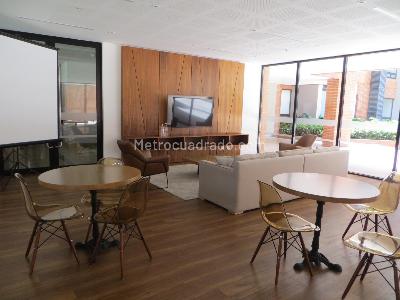 Apartamento de 4 alcobas en venta en Los Rosales Emaus, Bogotá, 498 m² · foto 19 de 20