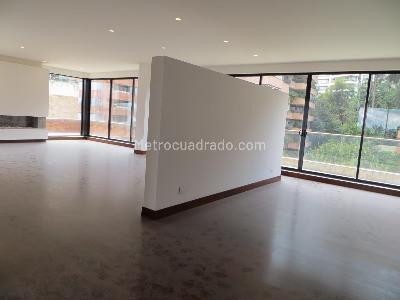 Apartamento de 4 alcobas en venta en Los Rosales Emaus, Bogotá, 498 m² · foto 4 de 20