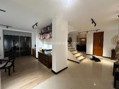 Casa de 4 alcobas en venta en Condominio Sausalito Casas De Campo Milla De Oro, Cajicá, 395 m² · foto 13 de 20