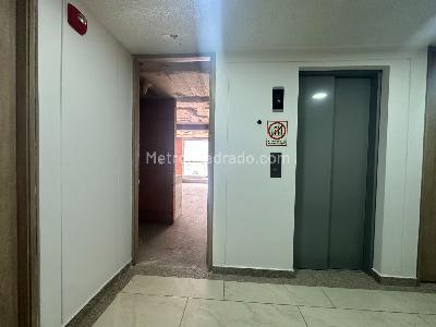 Apartamento de 2 alcobas en venta en Proyecto Reserva Del Lago, Cajicá, 56 m² · foto 2 de 18
