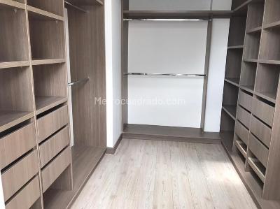 Casa de 4 alcobas en arriendo en Condominio Bosque Residencial Etapa Alcaparros, Cajicá, 320 m² · foto 12 de 20