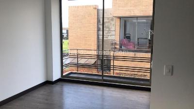 Casa de 3 alcobas en arriendo en Condominio Piedra Real Piedra Luna, Cajicá, 168 m² · foto 12 de 20