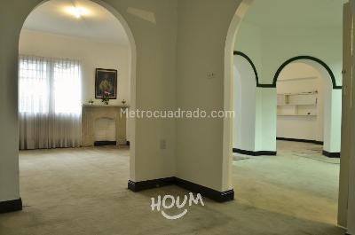 Casa de 5 alcobas en venta en Teusaquillo, Bogotá, 650 m² · foto 4 de 20