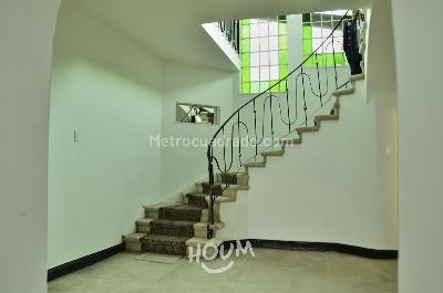 Casa de 5 alcobas en venta en Teusaquillo, Bogotá, 650 m² · foto 6 de 20