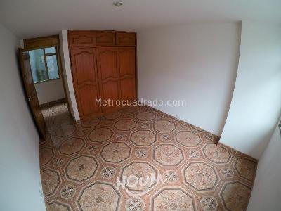 Apartamento de 2 alcobas en venta en Kennedy, Bogotá, 75 m² · foto 4 de 19