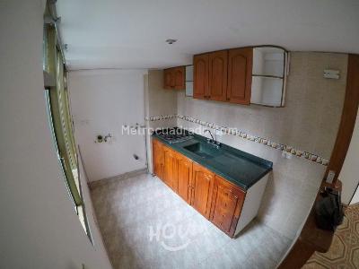 Apartamento de 2 alcobas en venta en Kennedy, Bogotá, 75 m² · foto 13 de 19