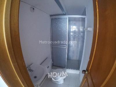 Apartamento de 2 alcobas en venta en Kennedy, Bogotá, 75 m² · foto 15 de 19
