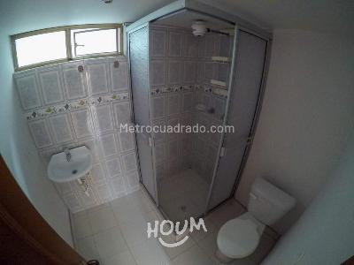 Apartamento de 2 alcobas en venta en Kennedy, Bogotá, 75 m² · foto 16 de 19