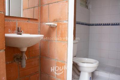 Apartamento de 3 alcobas en venta en Soacha, Soacha, 54 m² · foto 8 de 18