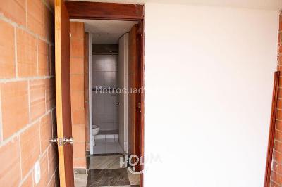 Apartamento de 3 alcobas en venta en Soacha, Soacha, 54 m² · foto 13 de 18
