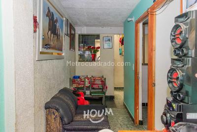Casa de 5 alcobas en venta en Tunjuelito, Bogotá, 850 m² · foto 12 de 20