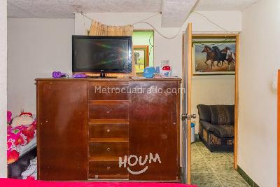 Casa de 5 alcobas en venta en Tunjuelito, Bogotá, 850 m² · foto 15 de 20