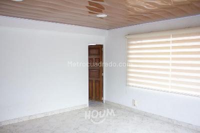 Casa de 5 alcobas en venta en Suba, Bogotá, 280 m² · foto 2 de 18