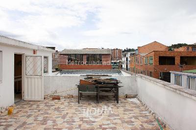 Casa de 5 alcobas en venta en Suba, Bogotá, 280 m² · foto 17 de 18