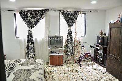 Casa en venta en Puente Aranda, Bogotá · foto 3 de 20