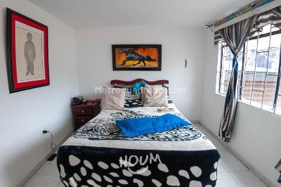 Casa de 5 alcobas en venta en Rafael Uribe Uribe, Bogotá, 430 m² · foto 14 de 20