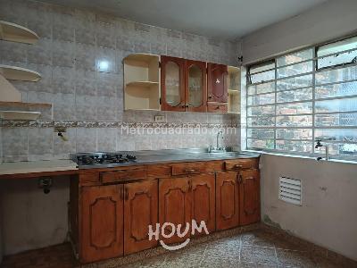 Casa en venta en Itagui, Itagüí · foto 4 de 15