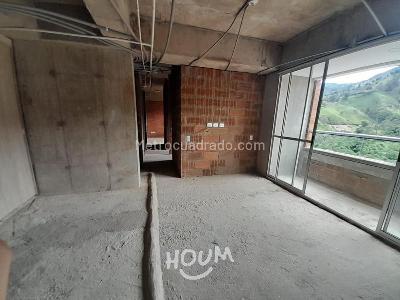 Apartamento de 3 alcobas en venta en Sabaneta, Sabaneta, 67 m² · foto 2 de 10