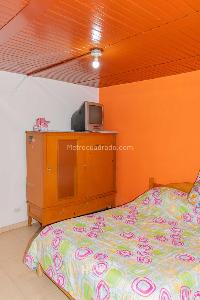 Casa de 5 alcobas en venta en Tunjuelito, Bogotá, 313 m² · foto 14 de 20