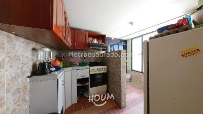 Casa de 5 alcobas en venta en Engativa, Bogotá, 199 m² · foto 12 de 20