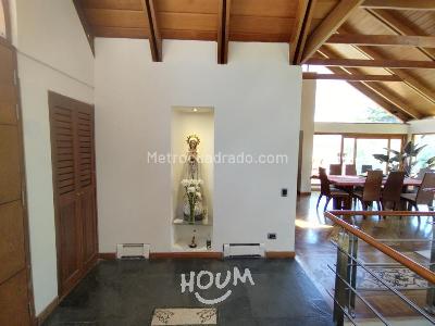 Casa de 5 alcobas en venta en Usaquen, Bogotá, 650 m² · foto 3 de 20