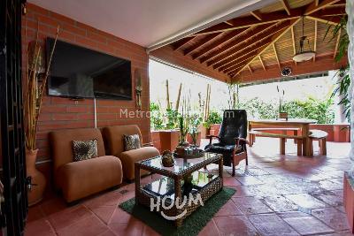 Casa de 5 alcobas en venta en Sabaneta, Sabaneta, 500 m² · foto 11 de 20