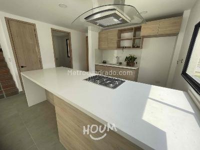 Casa de 4 alcobas en venta en Rionegro, Rionegro, 220 m² · foto 3 de 20