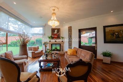 Casa de 4 alcobas en venta en Suba, Bogotá, 310 m² · foto 2 de 20