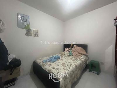 Casa de 5 alcobas en venta en Fontibon, Bogotá, 281 m² · foto 12 de 20