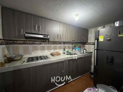 Casa de 5 alcobas en venta en Fontibon, Bogotá, 281 m² · foto 17 de 20